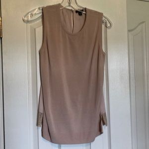 Like new sleeveless top dusty rose color